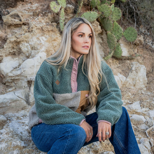 Women's Stella Pullover