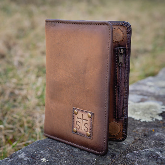 Baroness Magnetic Wallet