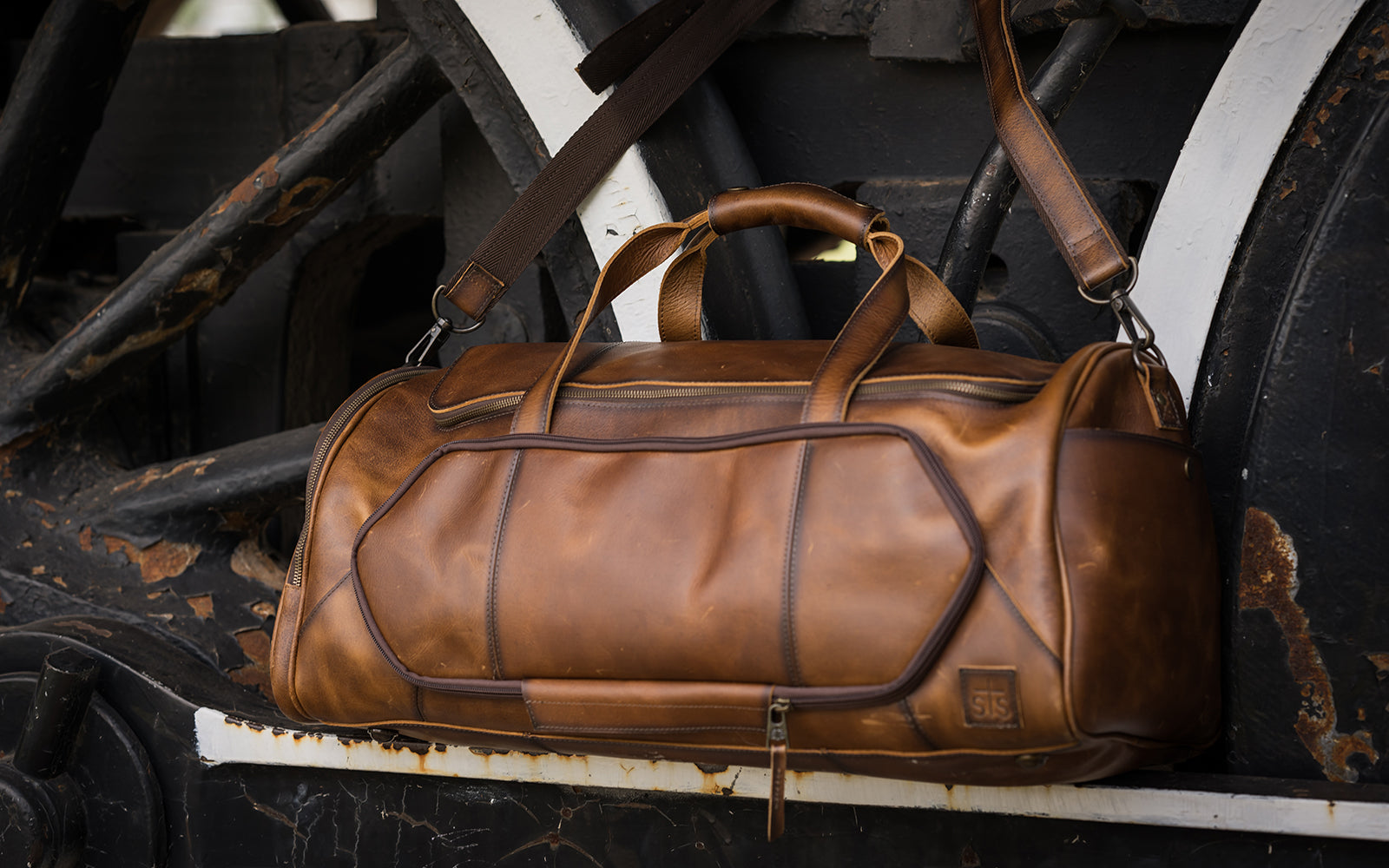 Shop STS Ranchwear's Tucson leather duffle bags, shave kits, backpacks and accessories.
