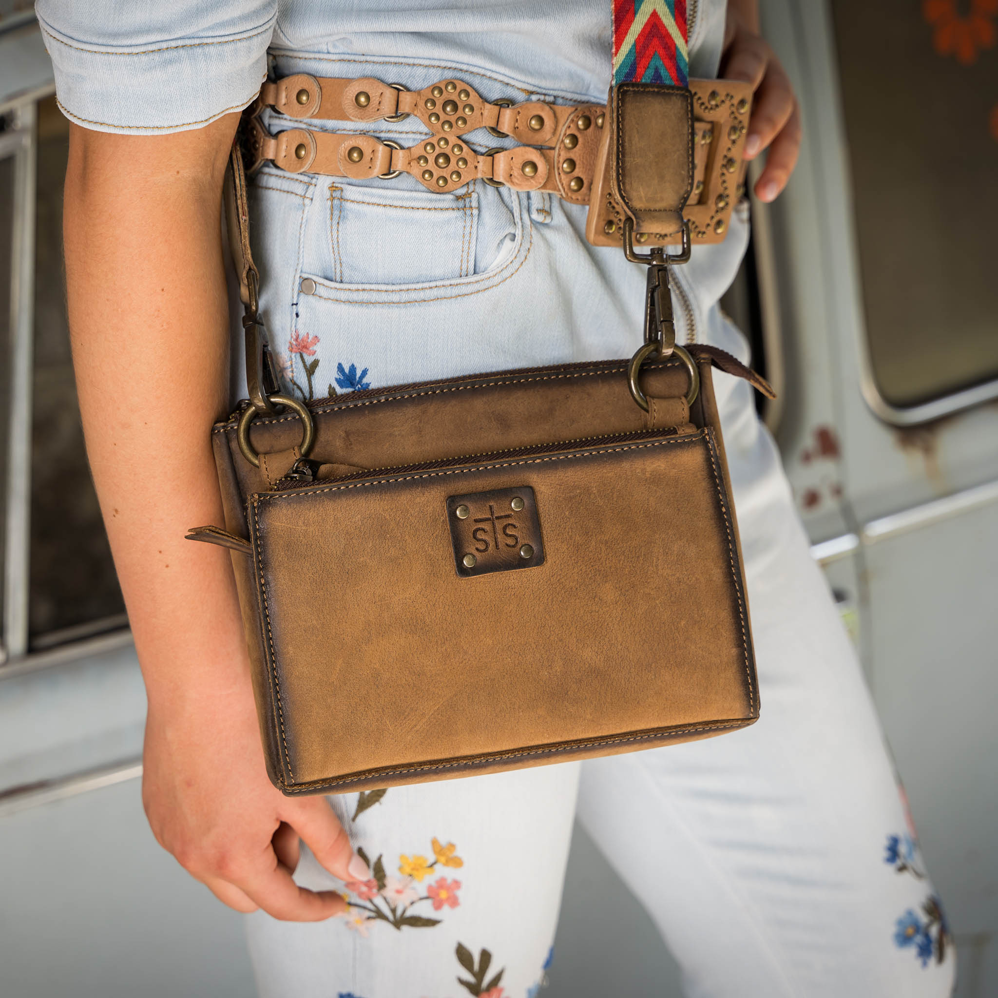 Baroness Basic Bliss Lily Crossbody