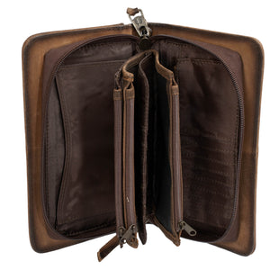 Baroness Evie Organizer