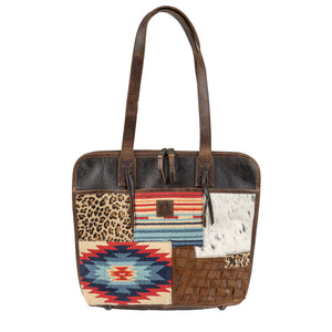 Chaynee Mountain Laptop Shopper