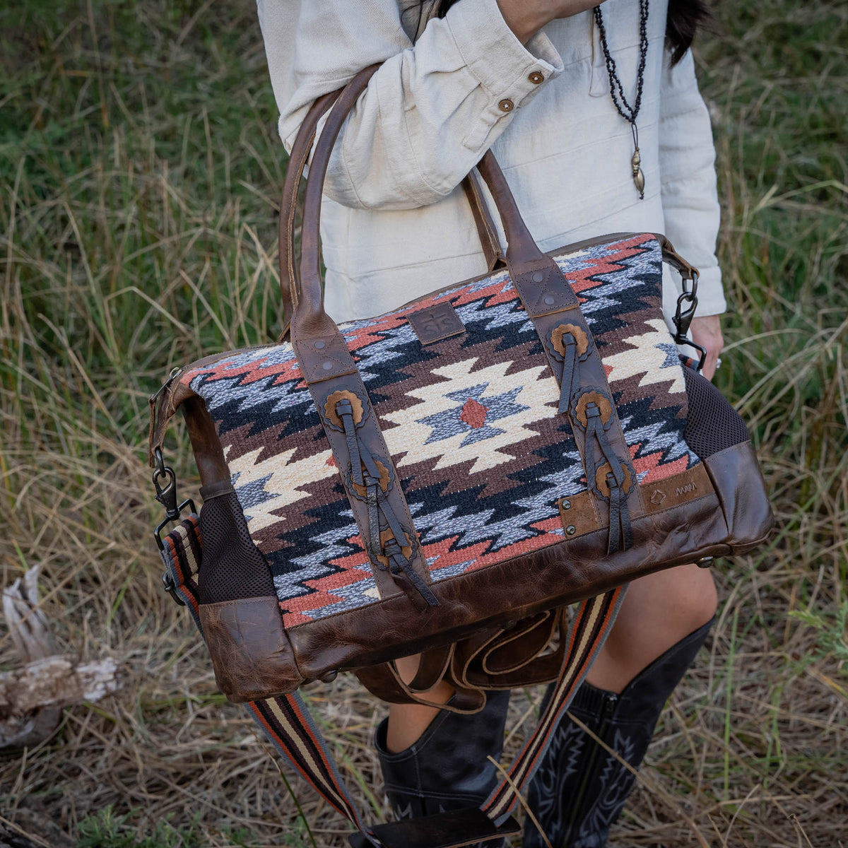 Guadalupe Serape Amelia Multi-bag