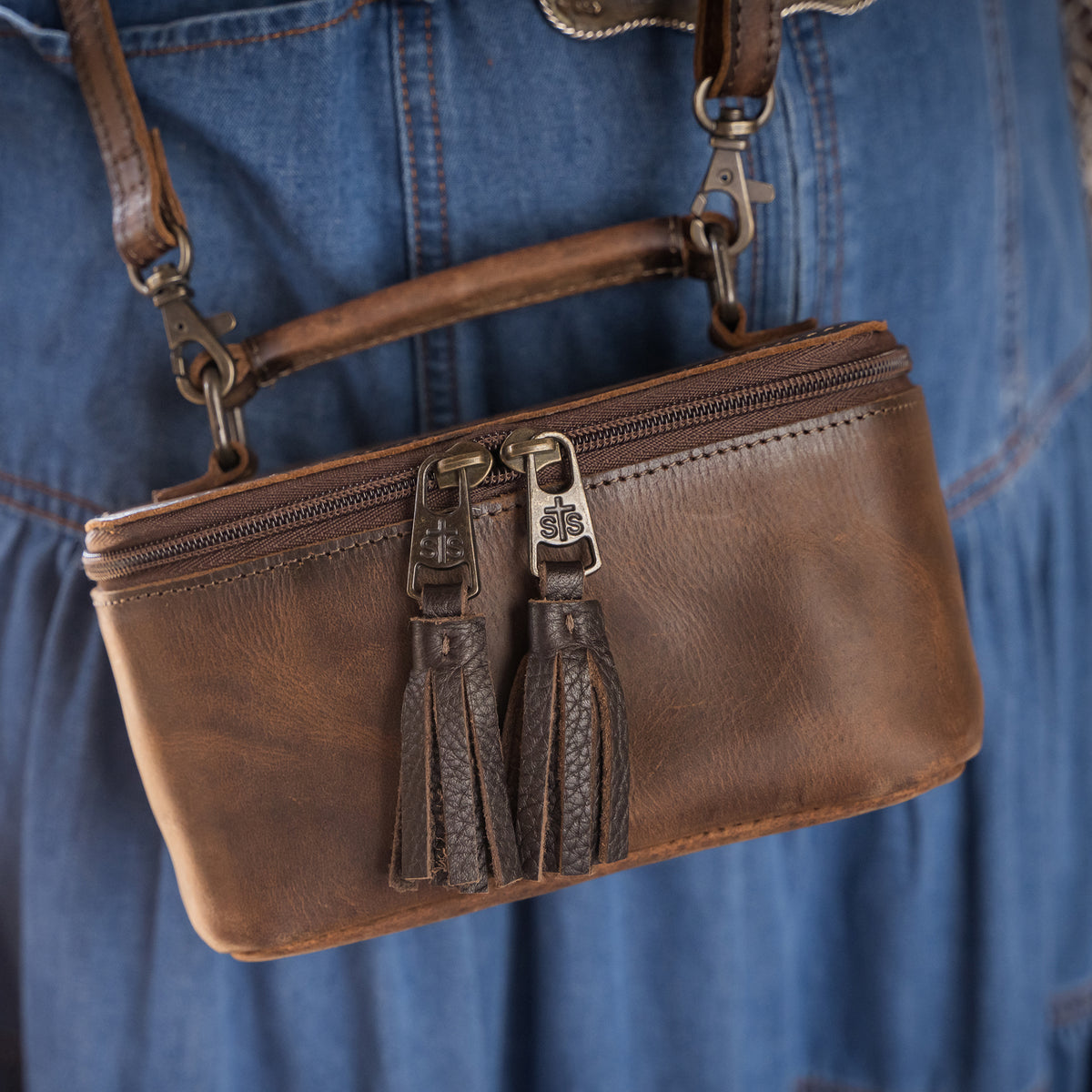 Baroness Petite Train Case