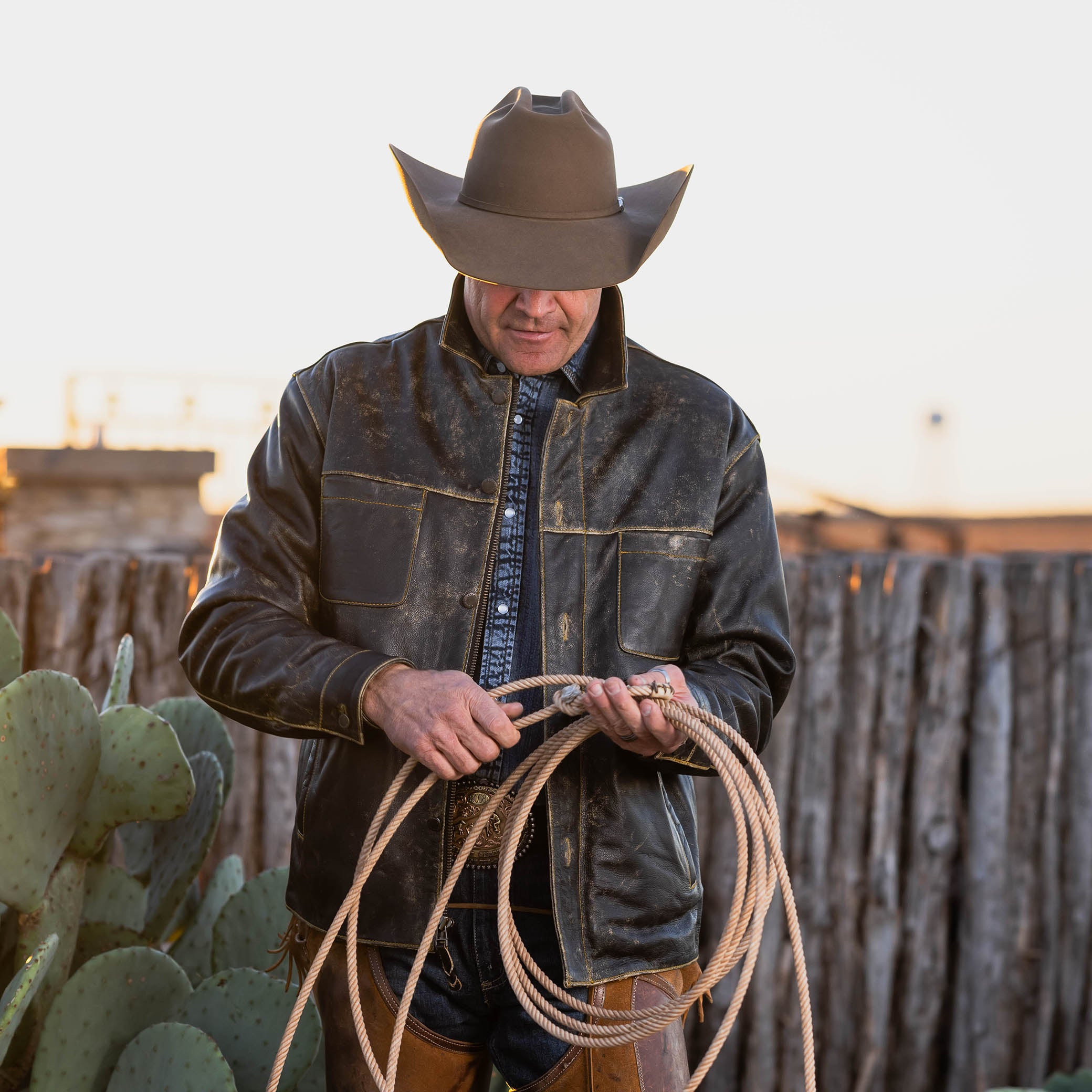 Men's Jesse James - Antique Black – STS Ranchwear